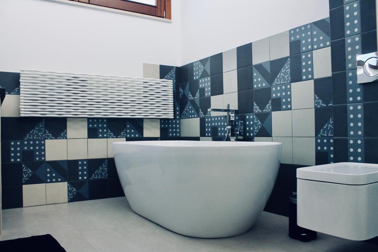 Di Rosa Apartment อาโวลา ภายนอก รูปภาพ